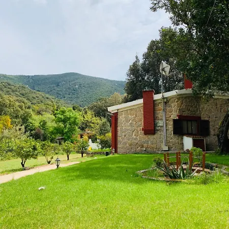 Jades Sardinia فيلة